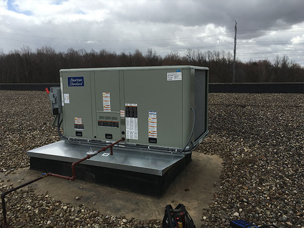 HVAC Installation on Rooftop Rooftop HVAC Installation